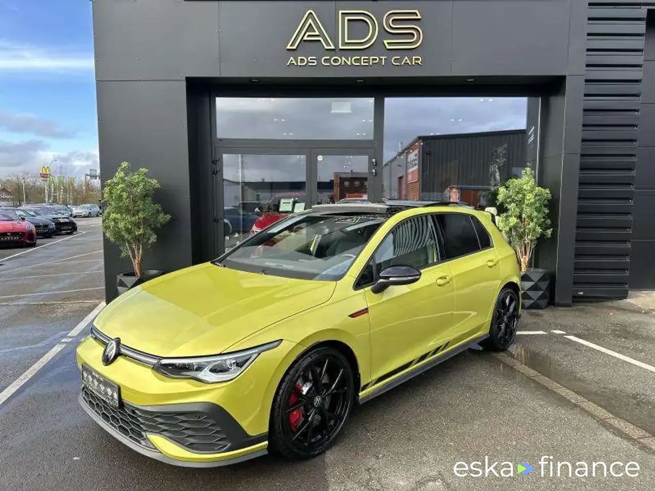 Leasing Sedan Volkswagen Golf 2022