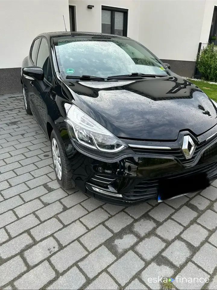 Hatchback Renault Clio 2019