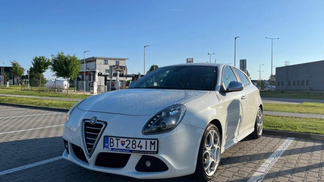 Leasing Hatchback Alfa Romeo Giulietta 2010