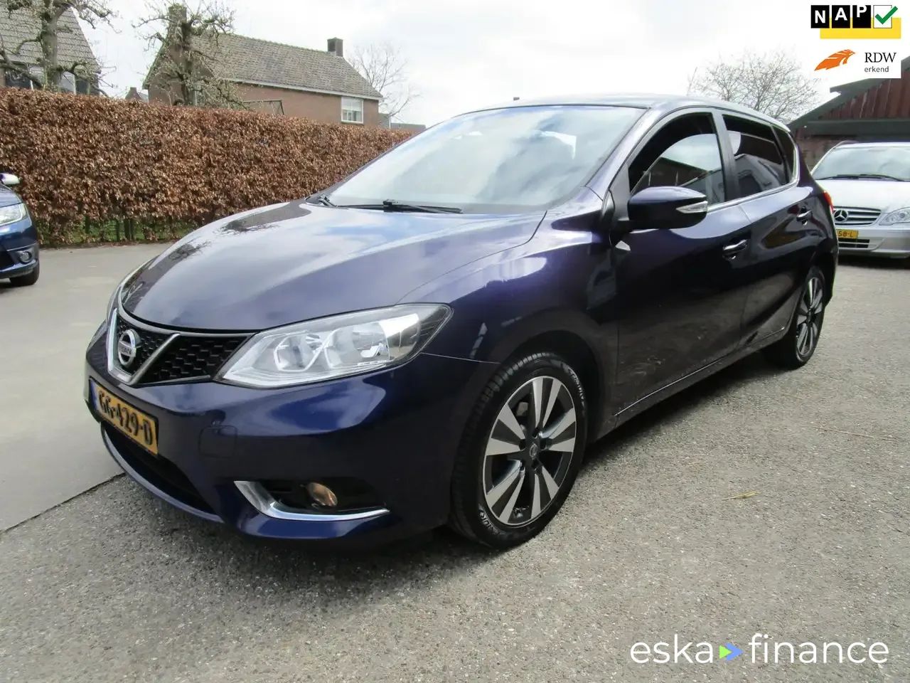 Leasing Hayon Nissan Pulsar 2015