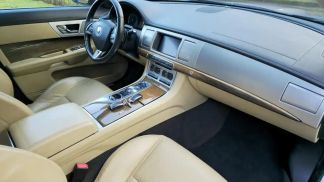 Lízing Sedan Jaguar XF 2012