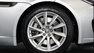 Financování Konvertibilní Jaguar F-Type 2017