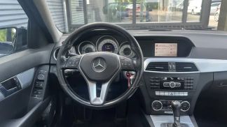 Lízing Sedan MERCEDES C 180 2012