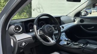 Lízing Sedan MERCEDES E 200 2019