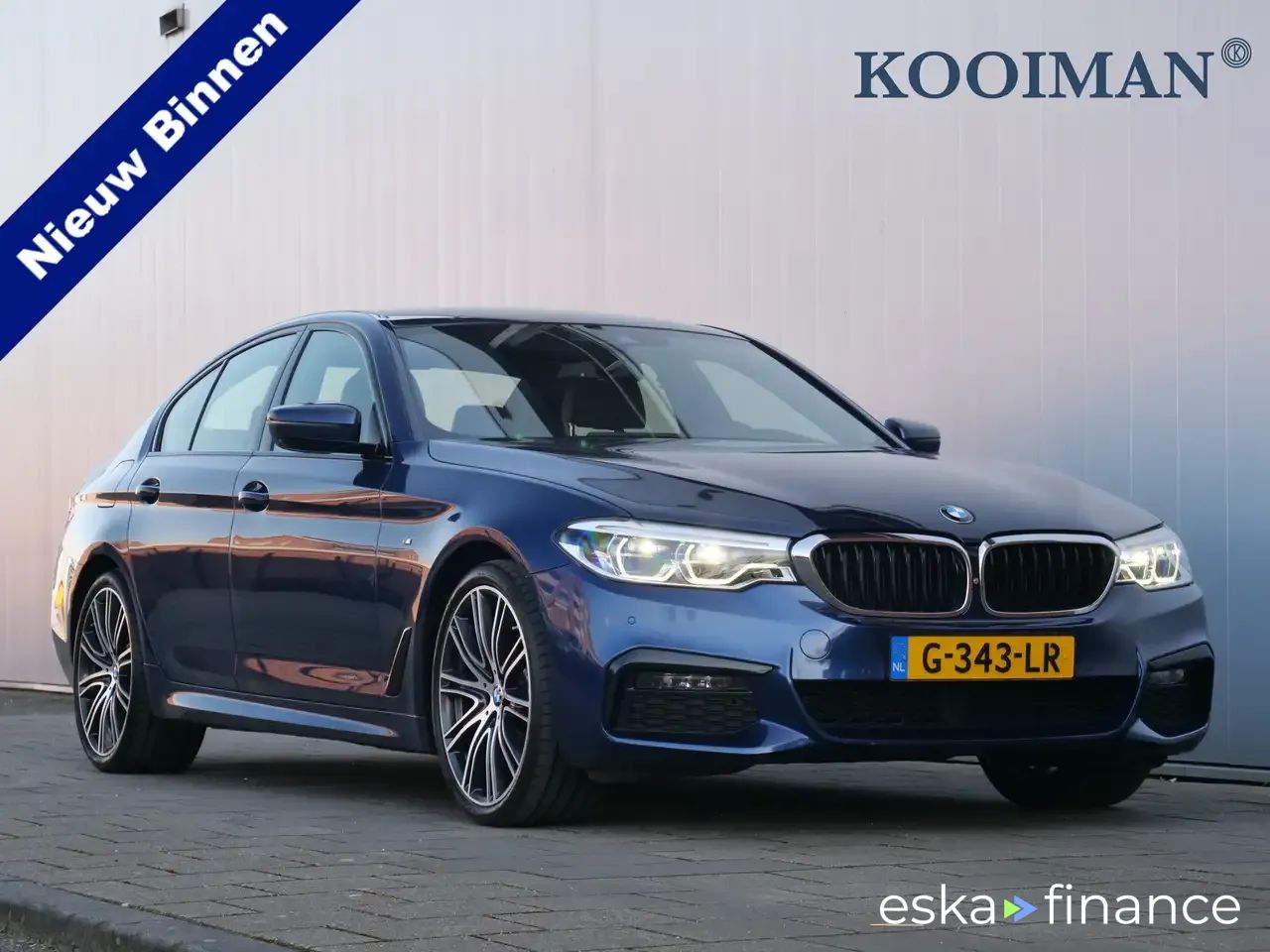 Lízing Sedan BMW 520 2019