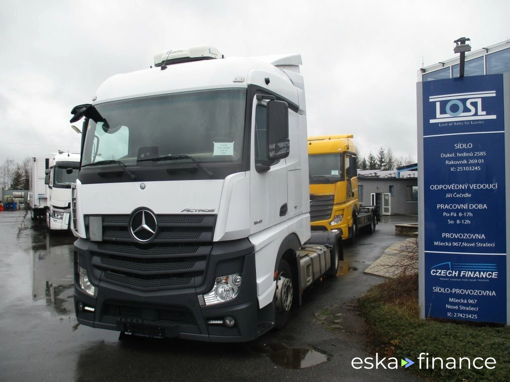 Ciągnik siodłowy MERCEDES ACTROS 2017