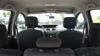 Lízing Hatchback Renault Scenic 2011
