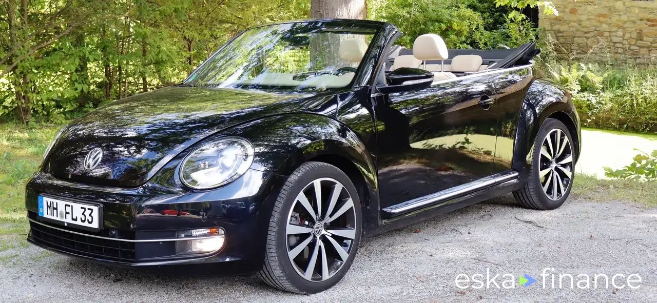 Lízing Kabriolet Volkswagen Beetle 2013