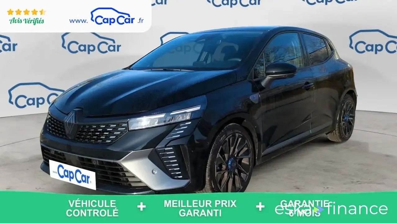 Lízing Hatchback Renault Clio 2024