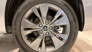 Lízing Hatchback Toyota Verso 2025