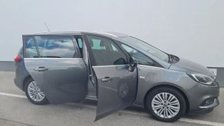 Lízing Hatchback Opel Zafira 2017