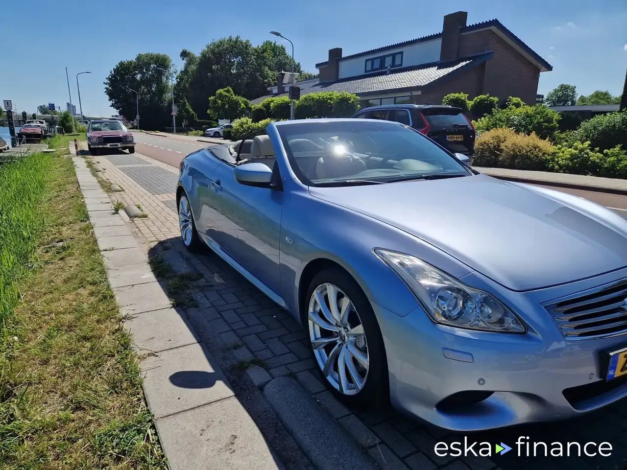 Leasing Convertible Infiniti G37 2010