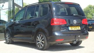 Lízing Hatchback Volkswagen Touran 2011