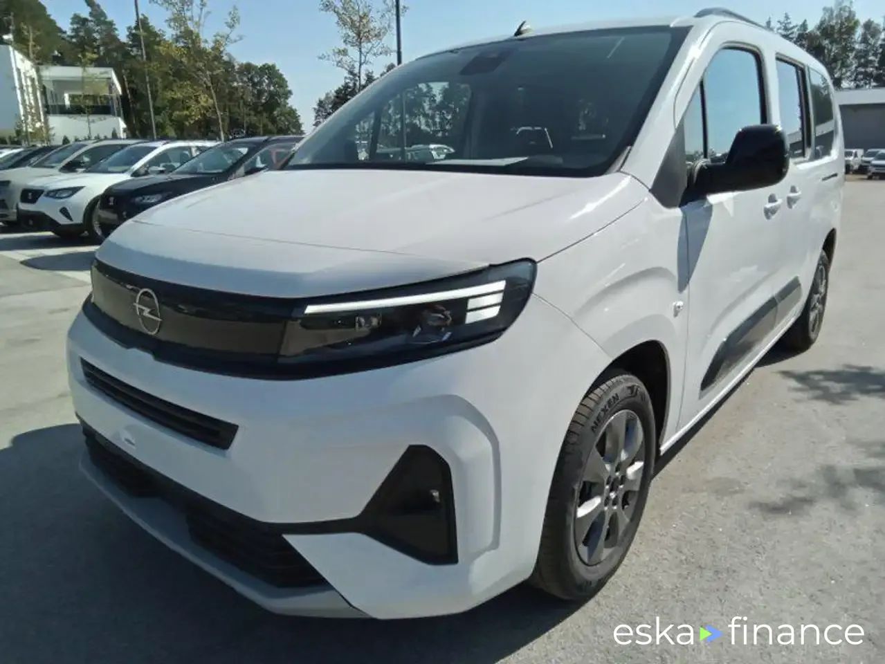 Finansowanie Transport pasażerów Opel Combo Life 2024