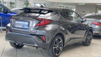 Lízing SUV Toyota C-HR 2022
