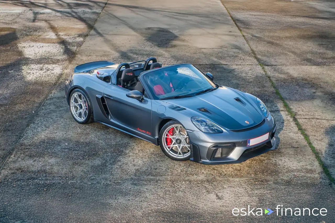 Lízing Kabriolet Porsche 718 SPYDER 2024