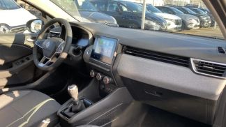 Financování Sedan Renault Clio 2025
