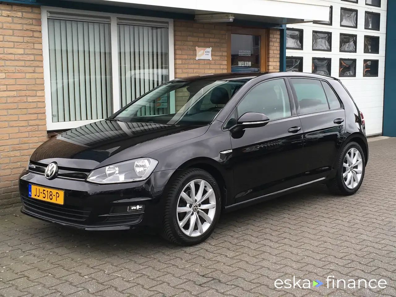 Leasing Hatchback Volkswagen Golf 2016