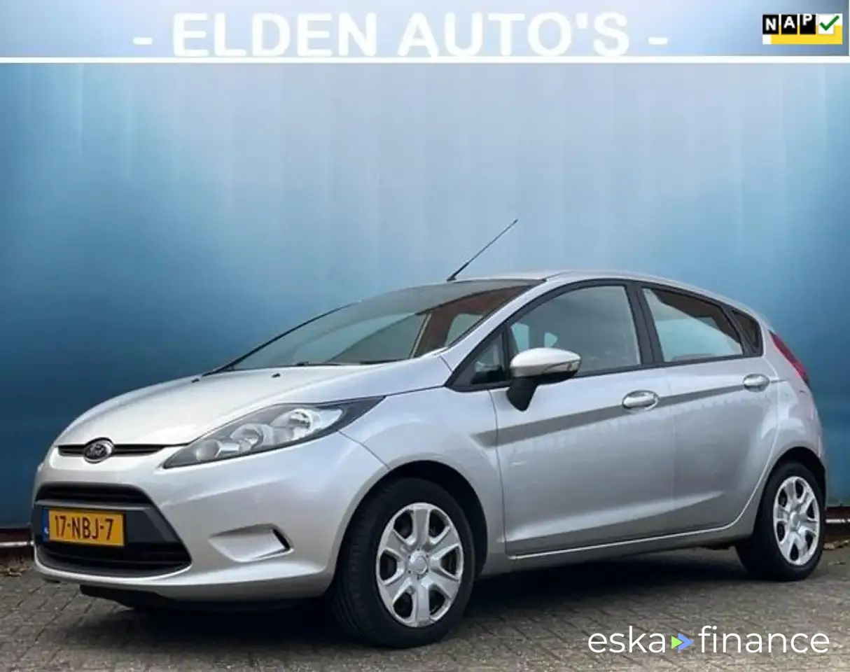 Leasing Hatchback Ford Fiesta 2010