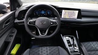 Leasing Sedan Volkswagen Golf 2024