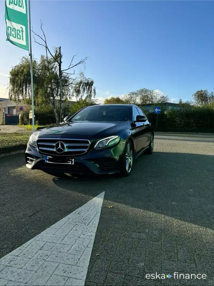 Leasing Wagon MERCEDES E 220 2018