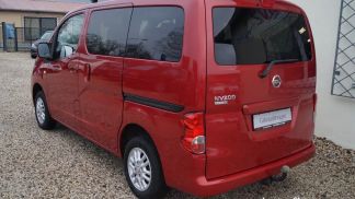 Lízing Hatchback Nissan Evalia 2011
