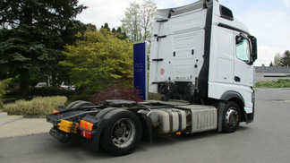 Ciągnik siodłowy MERCEDES 1845 ACTROS 2015