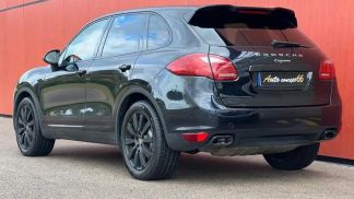 Lízing SUV Porsche Cayenne 2012