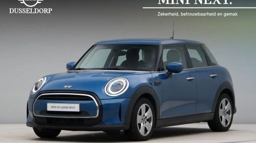 MINI ONE 2022