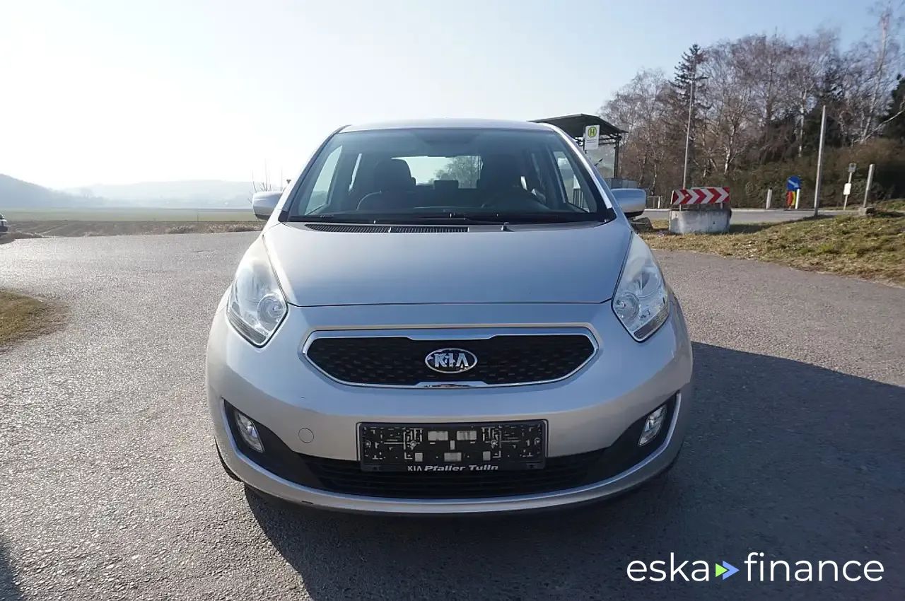 Leasing Sedan Kia Venga 2012