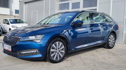 Skoda SUPERB COMBI 2022