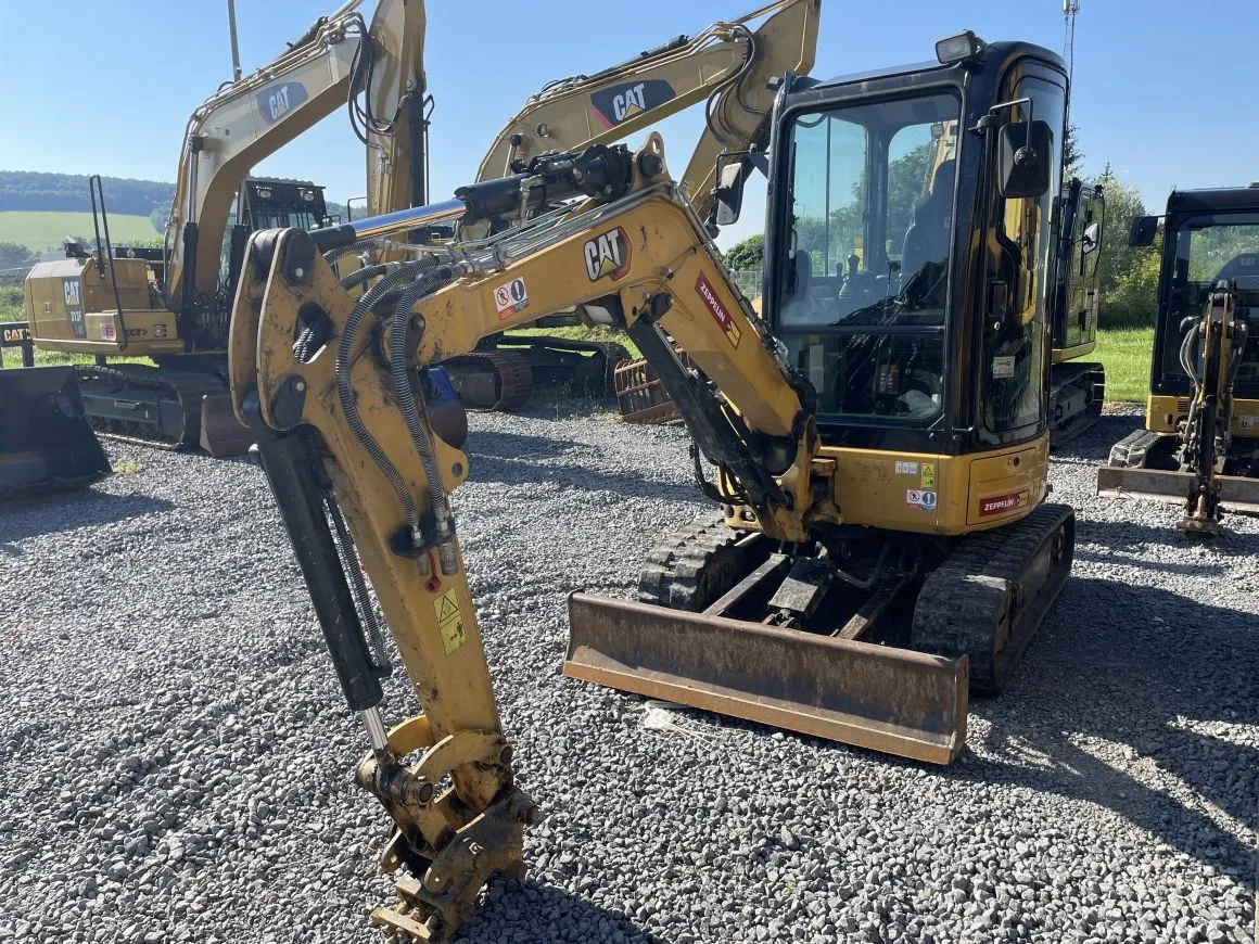 Leasing Excavateur sur chenilles Caterpillar 303E CR 2019