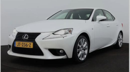 Lexus IS 300 2016