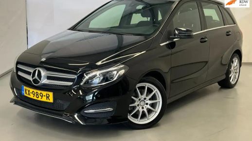 MERCEDES B 180 2016