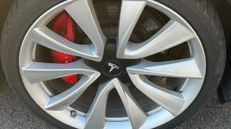 Lízing Sedan Tesla Model 3 2019