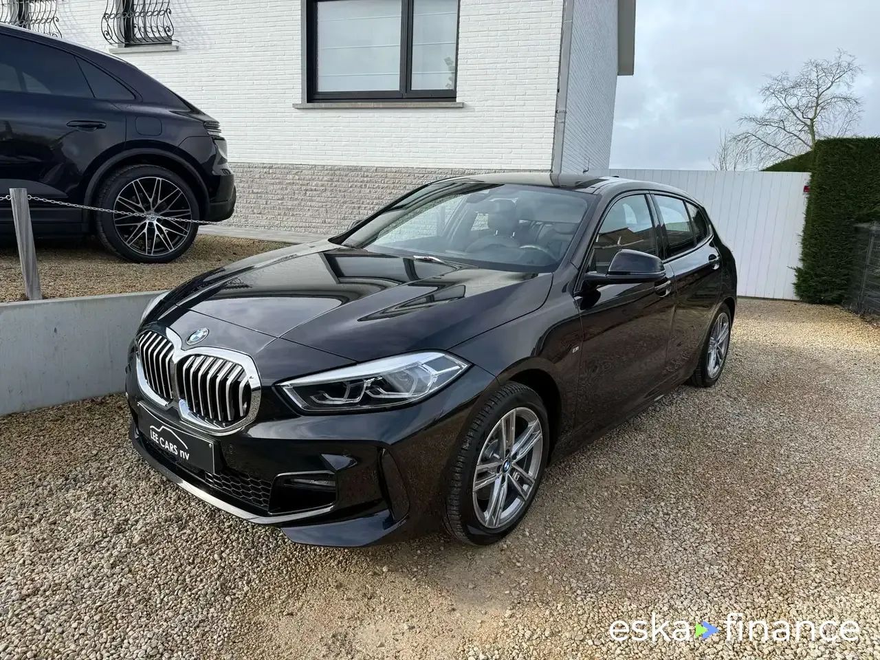 Lízing Sedan BMW 118 2024