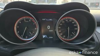 Leasing Hatchback Suzuki Swift 2022