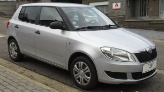 Finansowanie Sedan Fiat Punto 2015