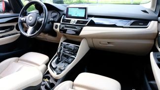 Leasing Hatchback BMW 218 2018