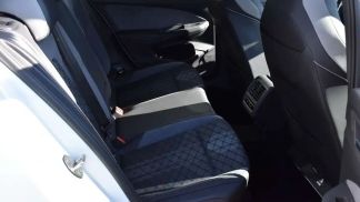 Leasing Sedan Volkswagen Golf 2023