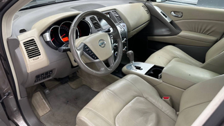 SUV Nissan Murano 2011