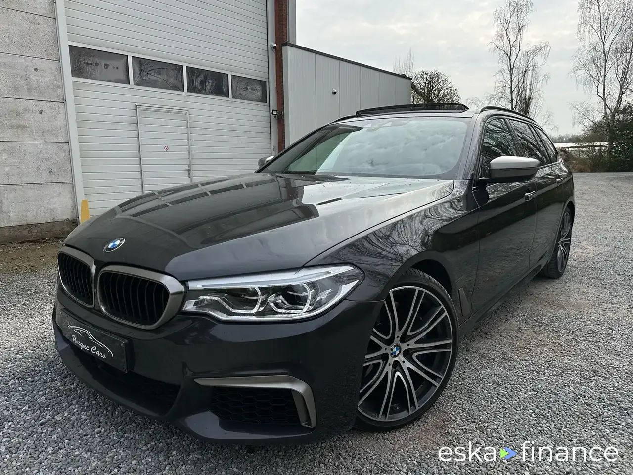 Financování Vagón BMW M550 2017