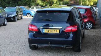 Finansowanie Hatchback MERCEDES B 180 2017