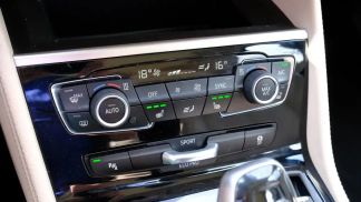 Leasing Hatchback BMW 218 2018