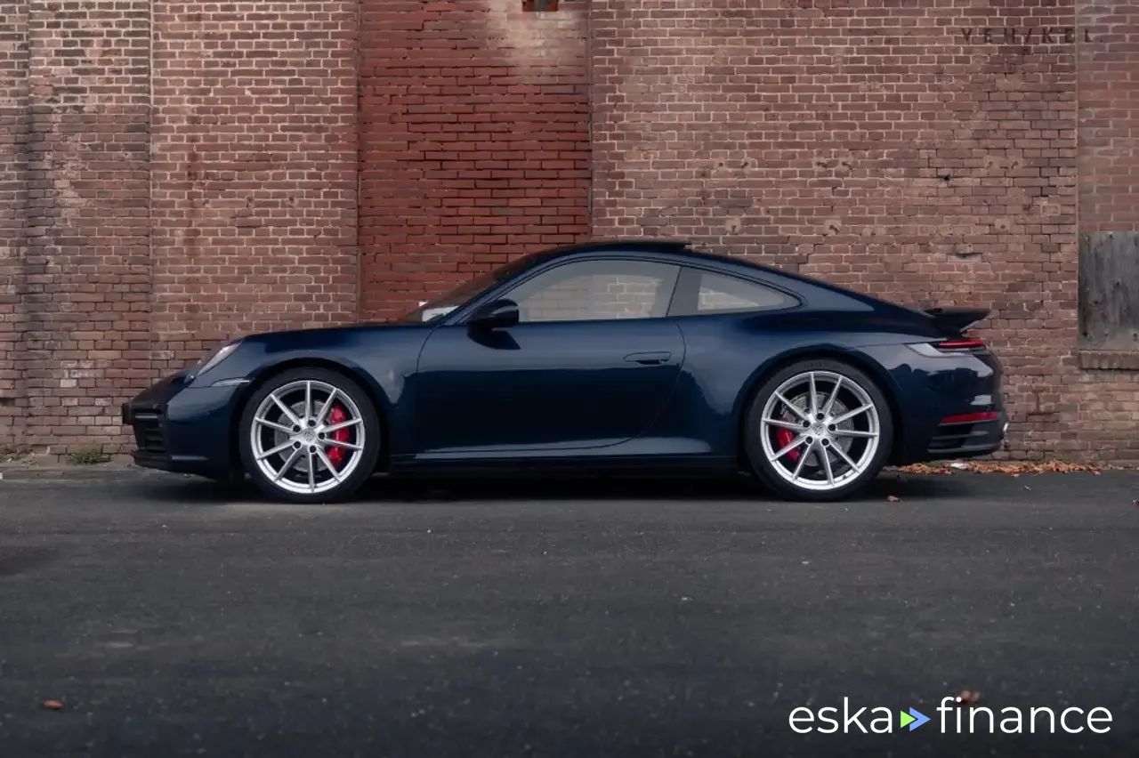Financování Kupé Porsche 992 2020
