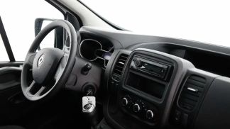 Leasing Le transport des passagers Renault Trafic 2021