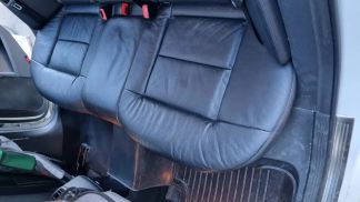 Lízing Sedan MERCEDES E 220 2011