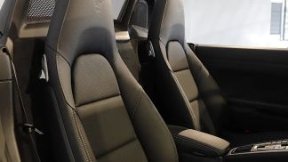 Financování Konvertibilní Porsche 718 2025