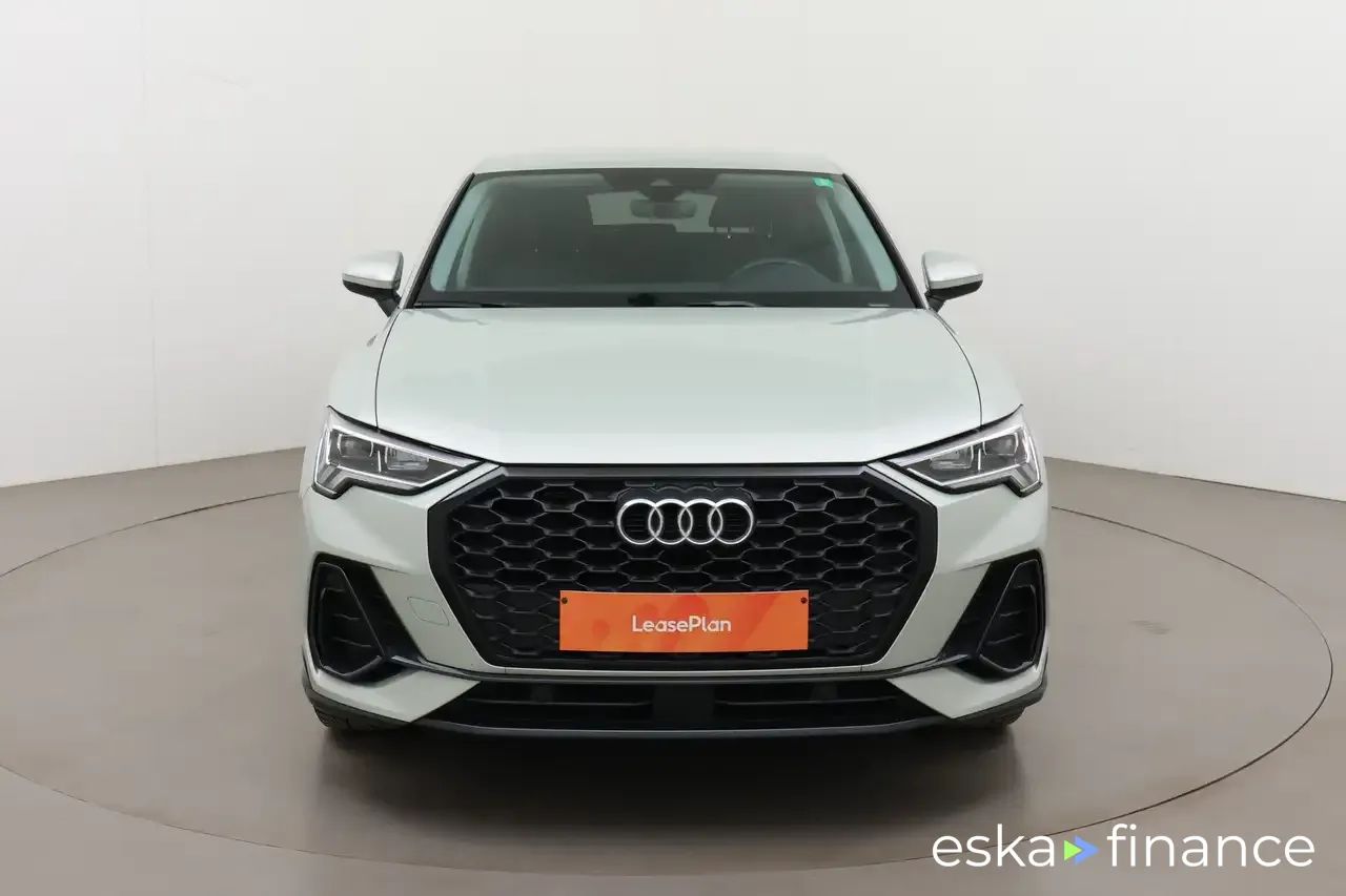 Financování SUV Audi Q3 2020