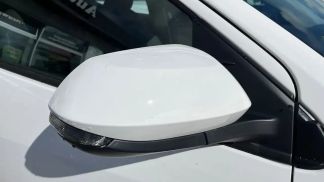Lízing Sedan Toyota Yaris 2023